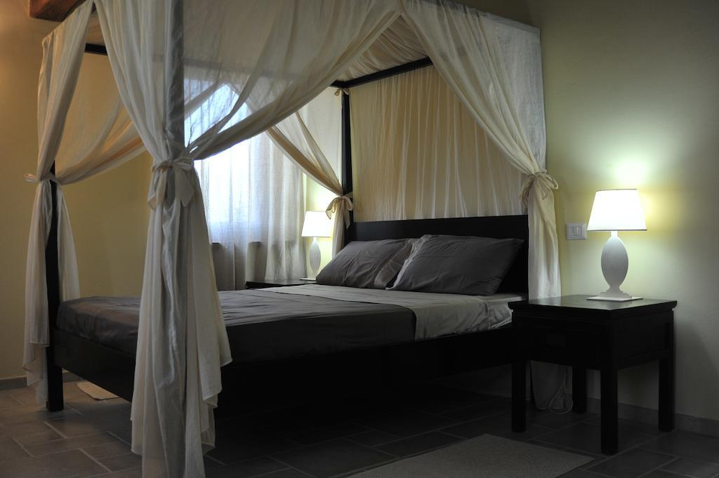 Agriturismo Paradiso 44 阿西西 客房 照片
