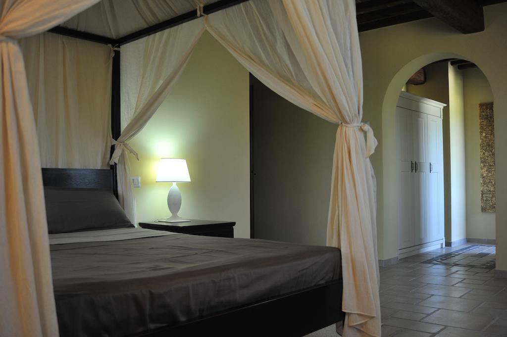 Agriturismo Paradiso 44 阿西西 客房 照片